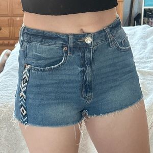 H&M Divided Chevron Stripe Cutoff Denim Shorts